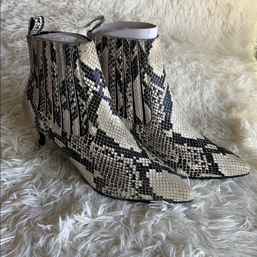 Sabrina Boot Snake
